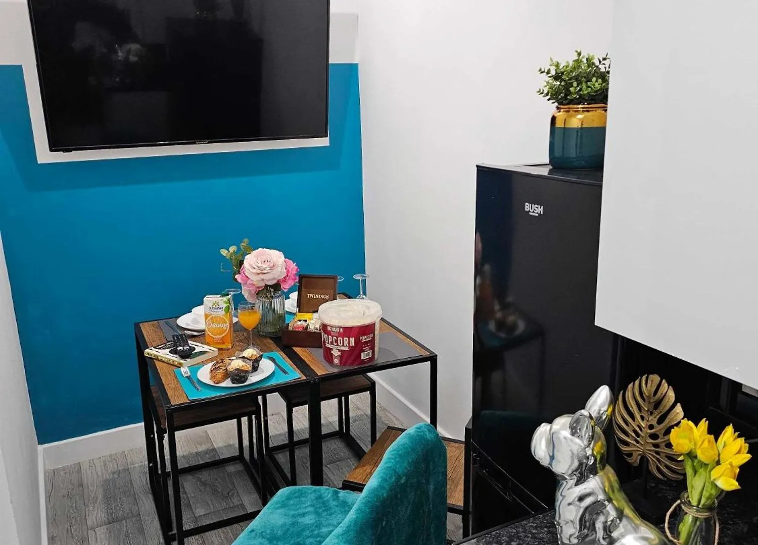 Tudors Esuites Central Two Bedroom Apartments Birmingham