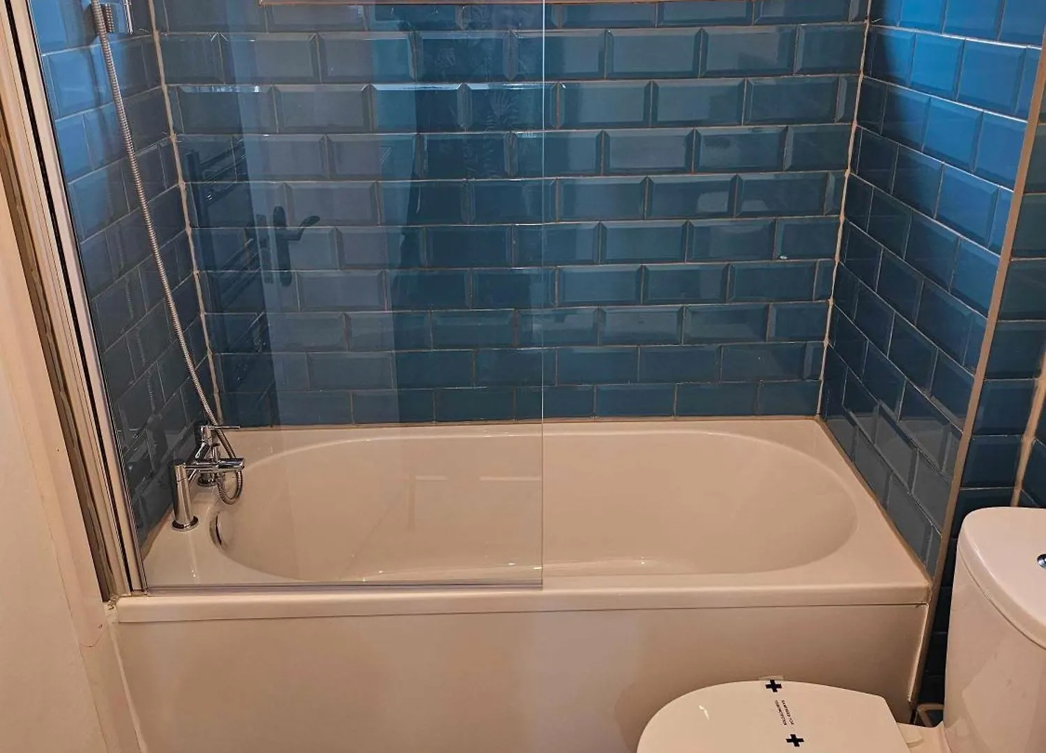 Tudors Esuites Central Two Bedroom Apartments Birmingham