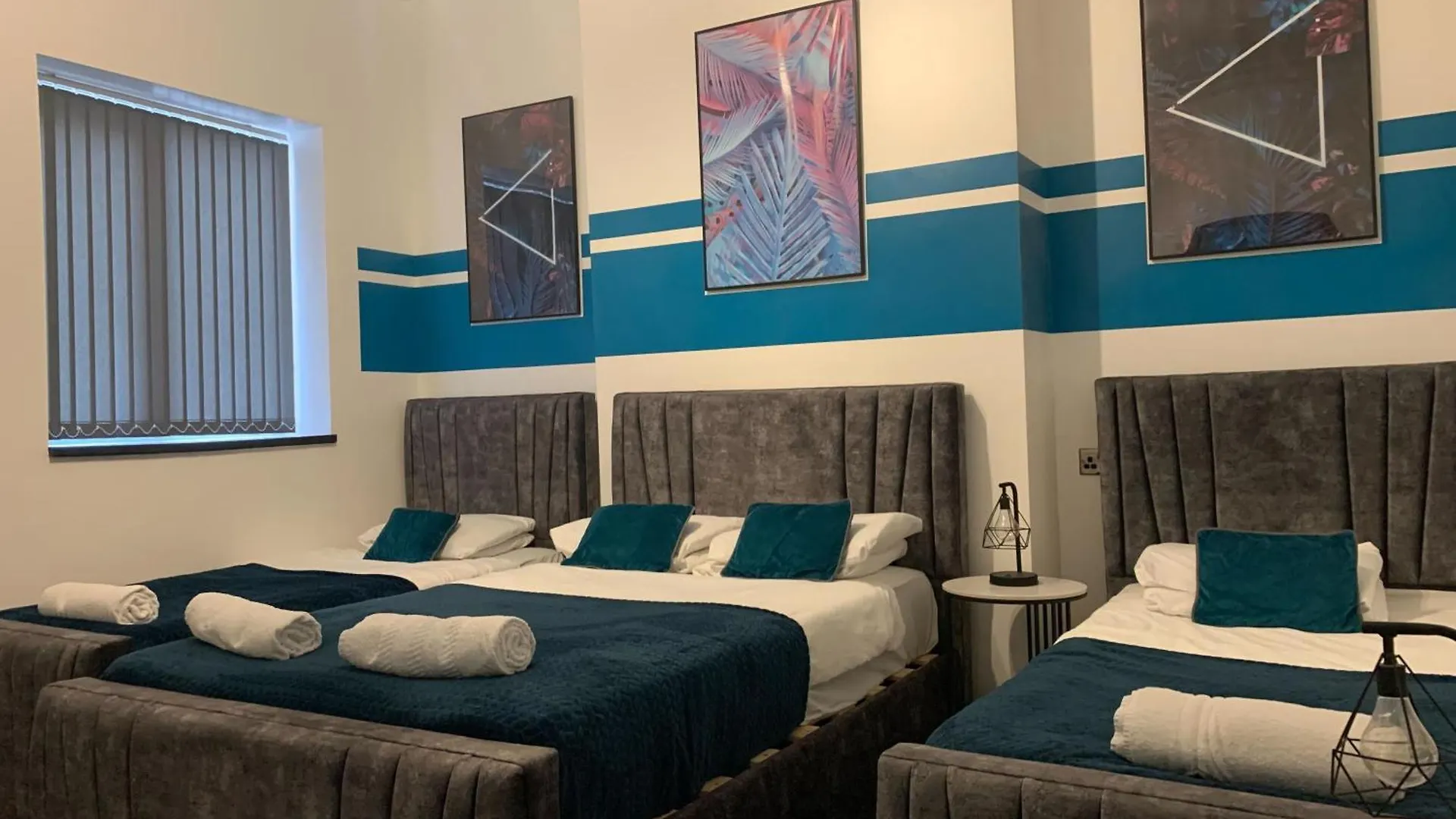 Tudors Esuites Central Two Bedroom Apartments Birmingham
