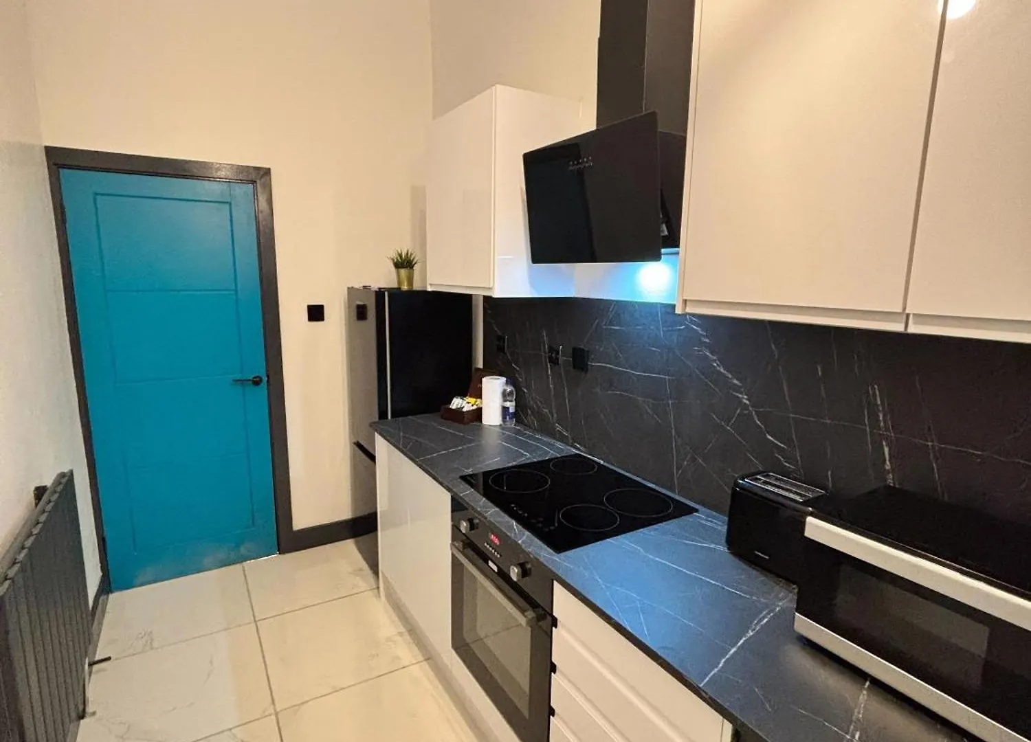 Tudors Esuites Central Two Bedroom Apartments Birmingham United Kingdom